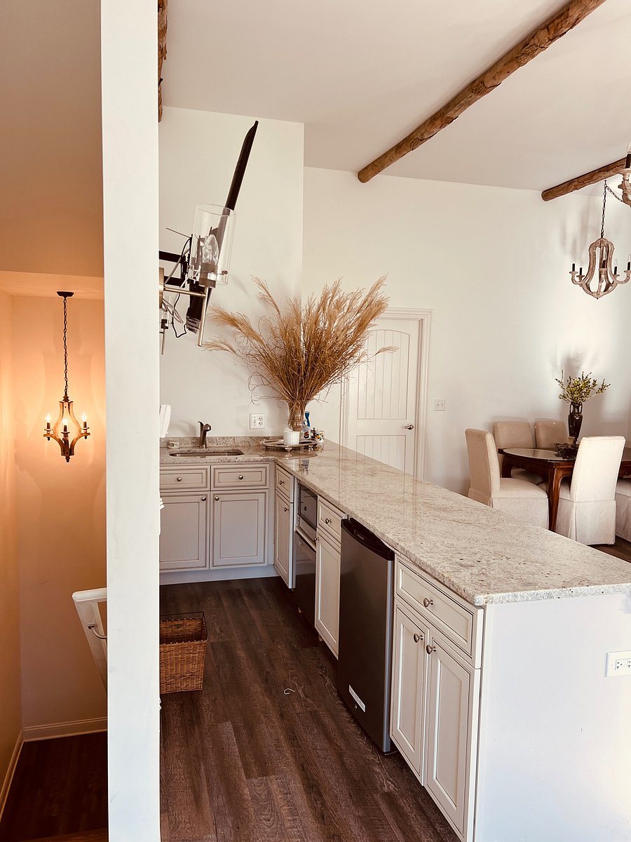 Furnished Finder property 715458_1 photo 4