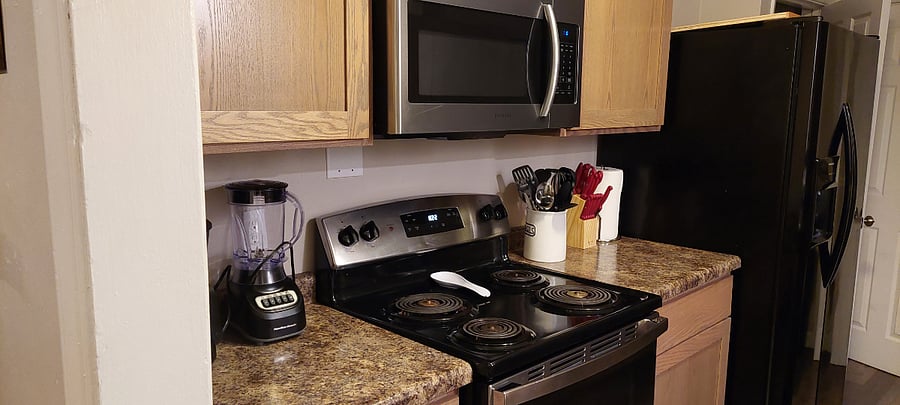 Full stove and microwave
