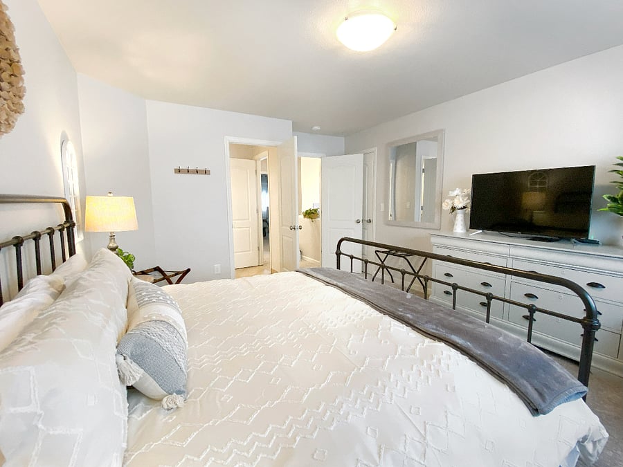 Furnished Finder property 715484_1 photo 17