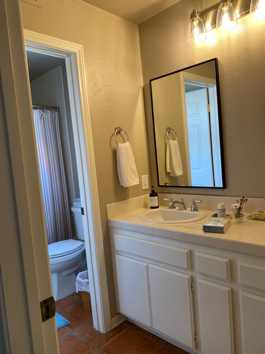 Furnished Finder property 715487_1 photo 8
