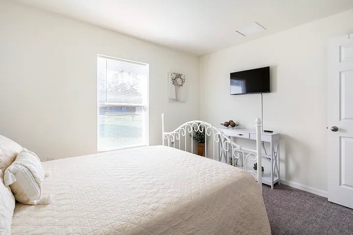 Furnished Finder property 715546_1 photo 5