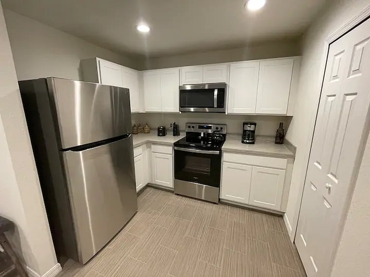 Furnished Finder property 715546_1 photo 6