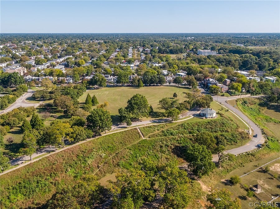 Furnished Finder property 715563_1 photo 17
