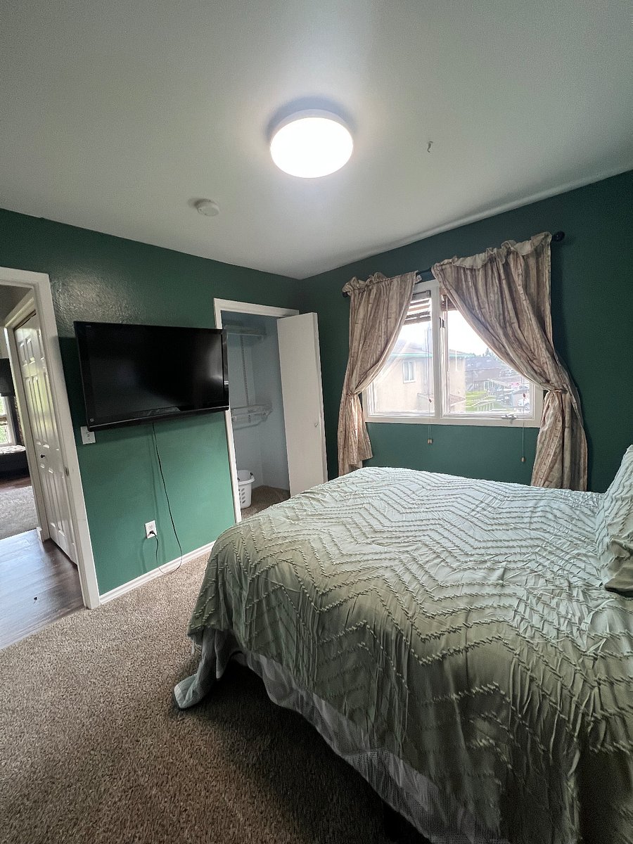 Furnished Finder property 715580_1 photo 12