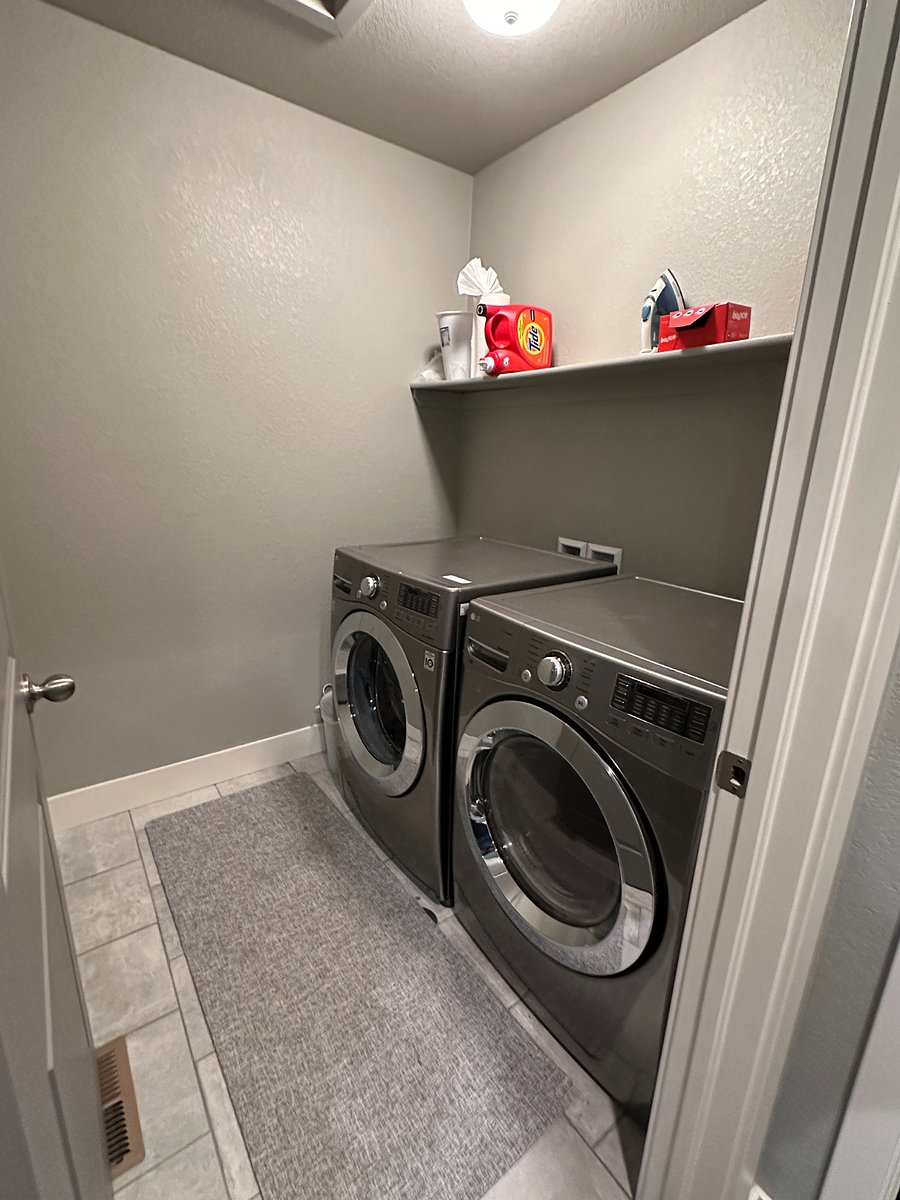 Furnished Finder property 715582_1 photo 27