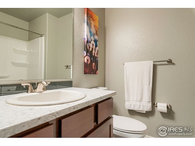 Full bathroom on second floor with tub/shower
