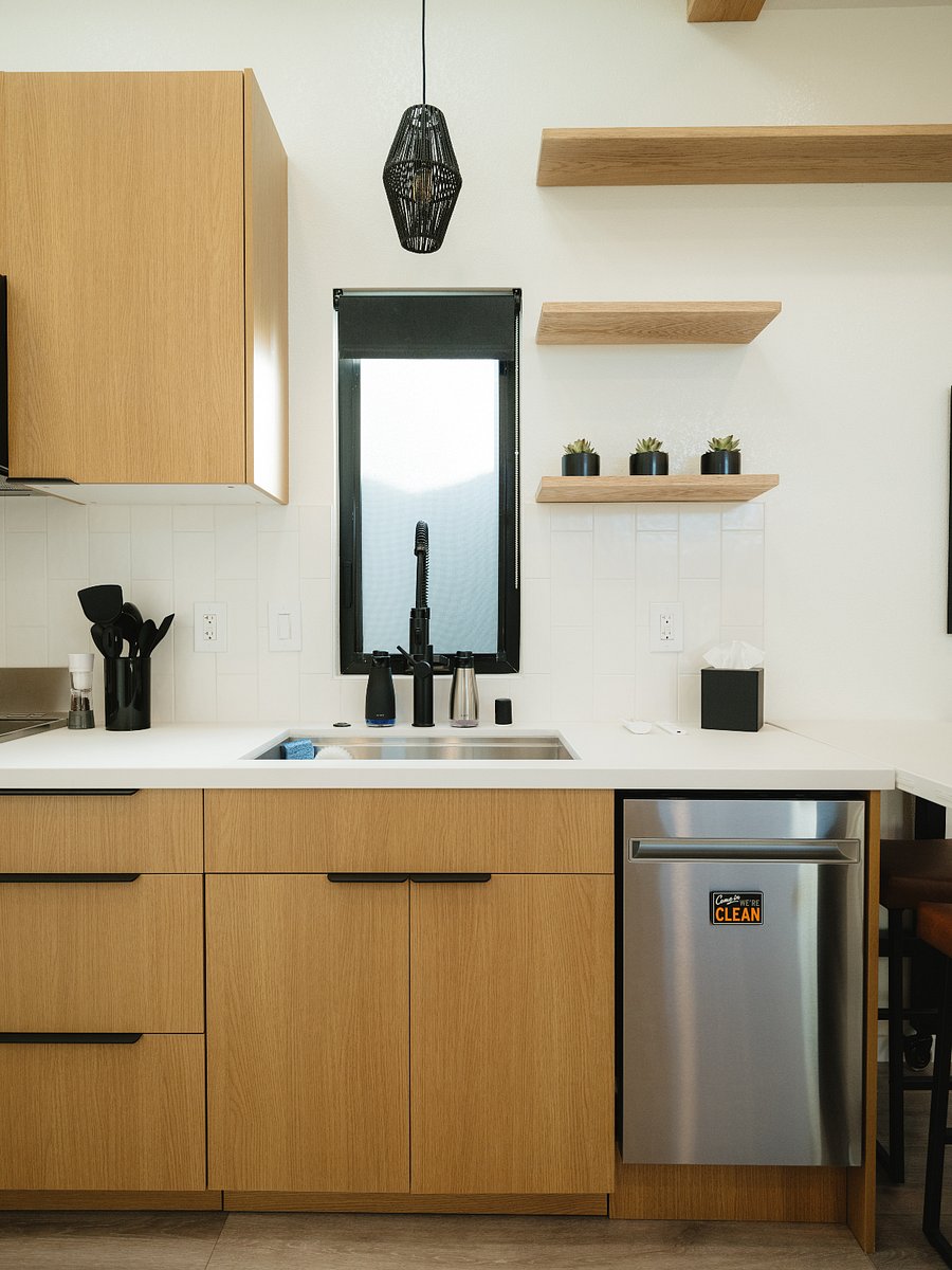 Wash dishes with ease in the large sink or dishwasher.