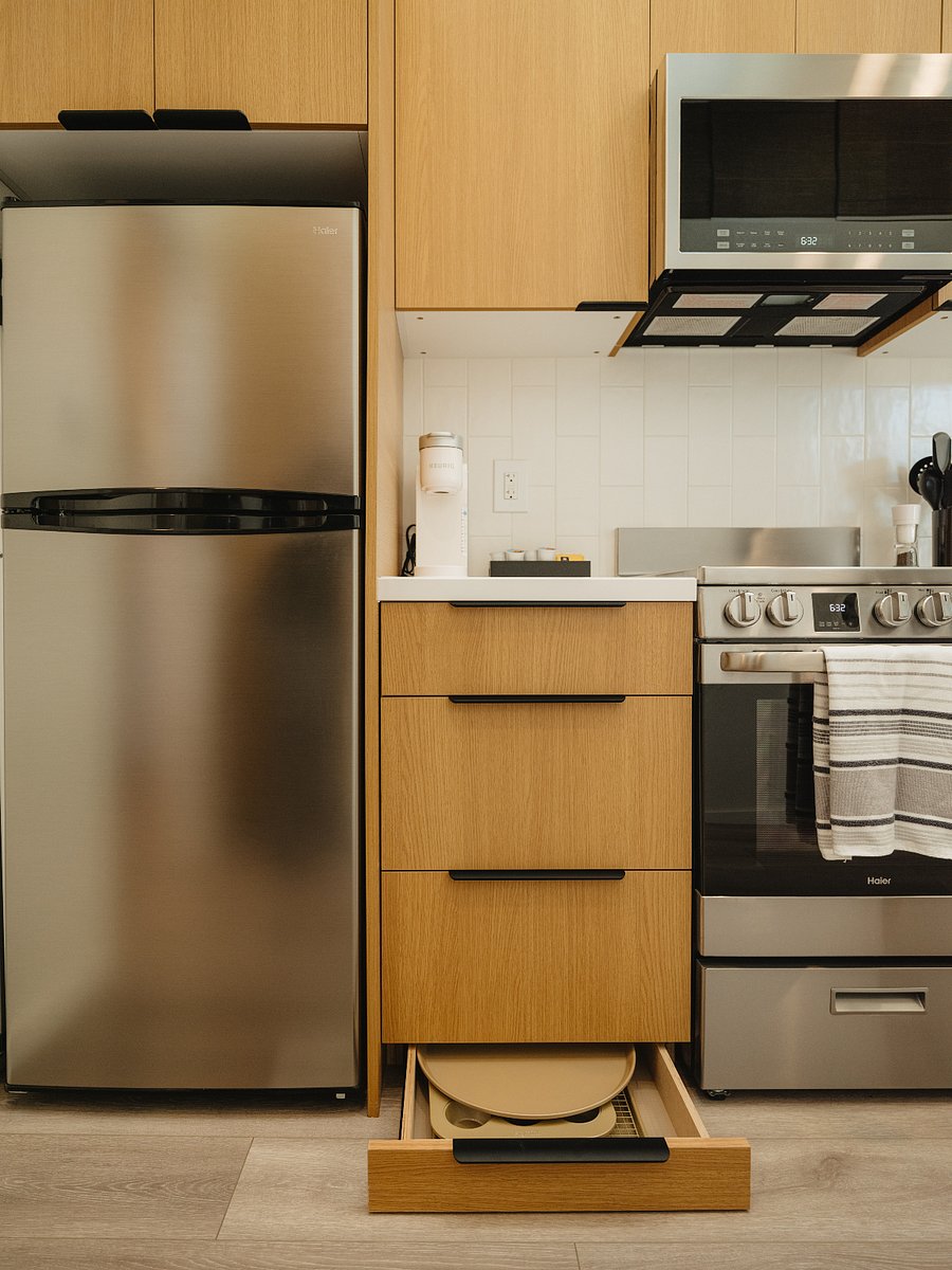 Cook up a feast in the full kitchen.