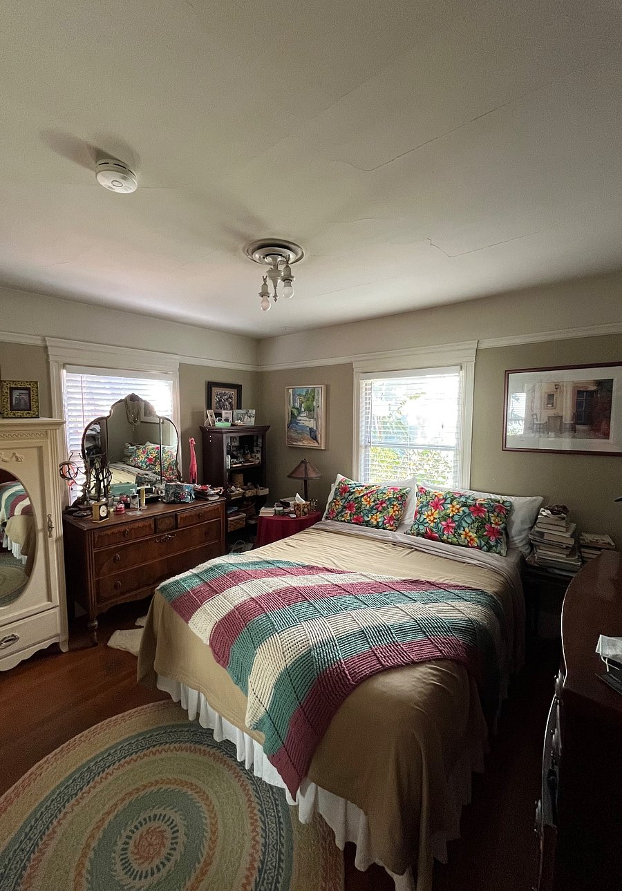Bedroom #1