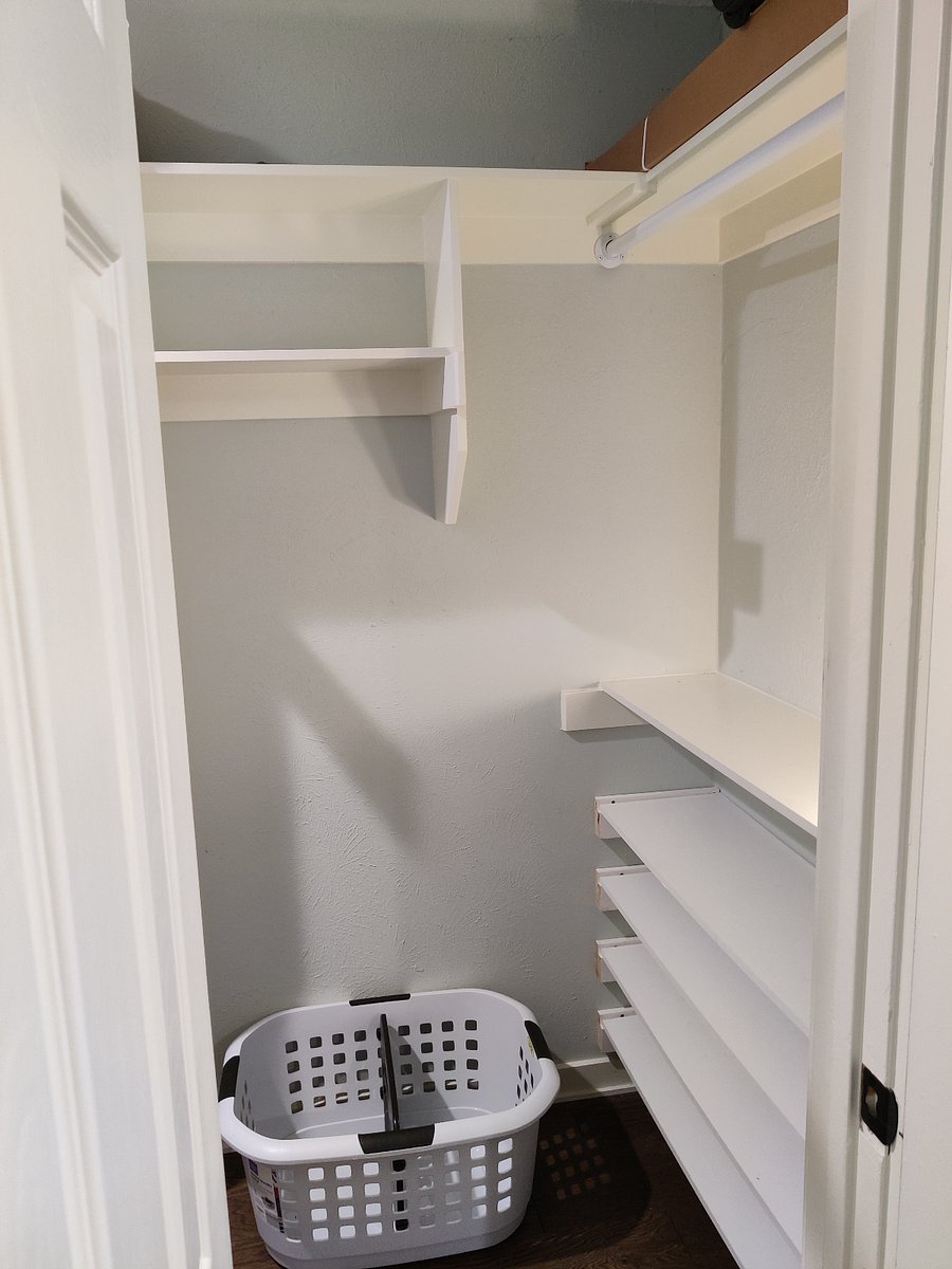 Just a glimpse of the walk in closet