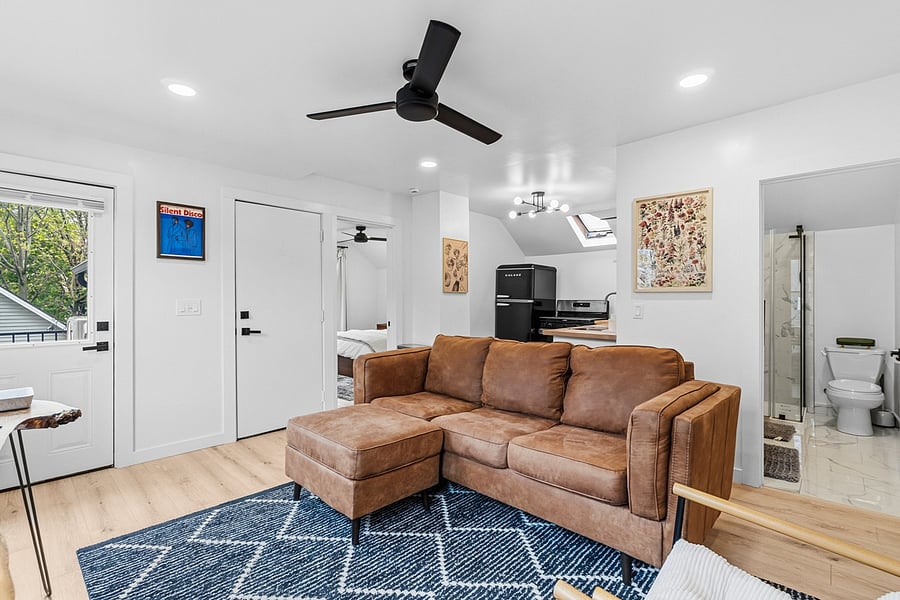 Furnished Finder property 715776_1 photo 3