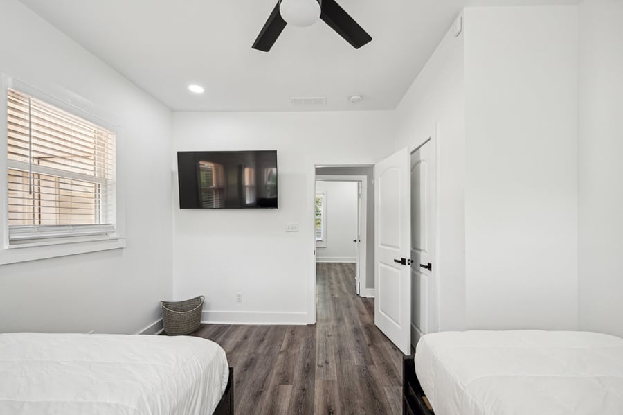 Furnished Finder property 715786_1 photo 17