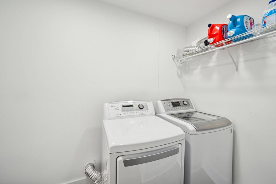 Furnished Finder property 715786_1 photo 23