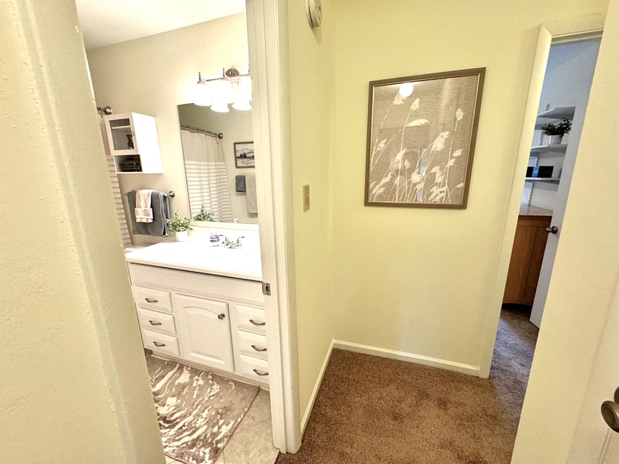 Furnished Finder property 715789_1 photo 42