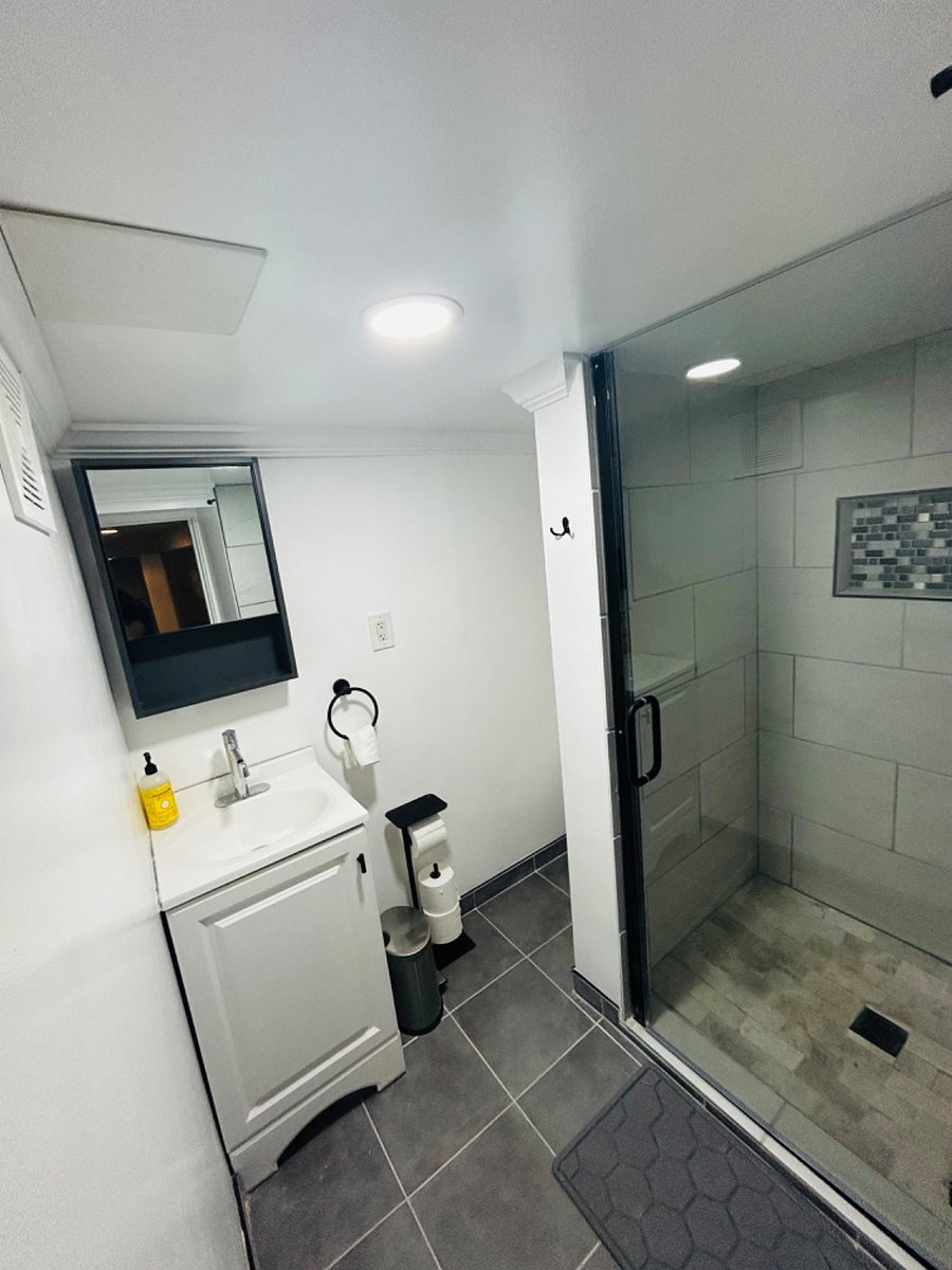 Furnished Finder property 715902_1 photo 15