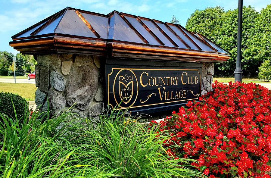 Country Club Village entrance at Six Mile Road