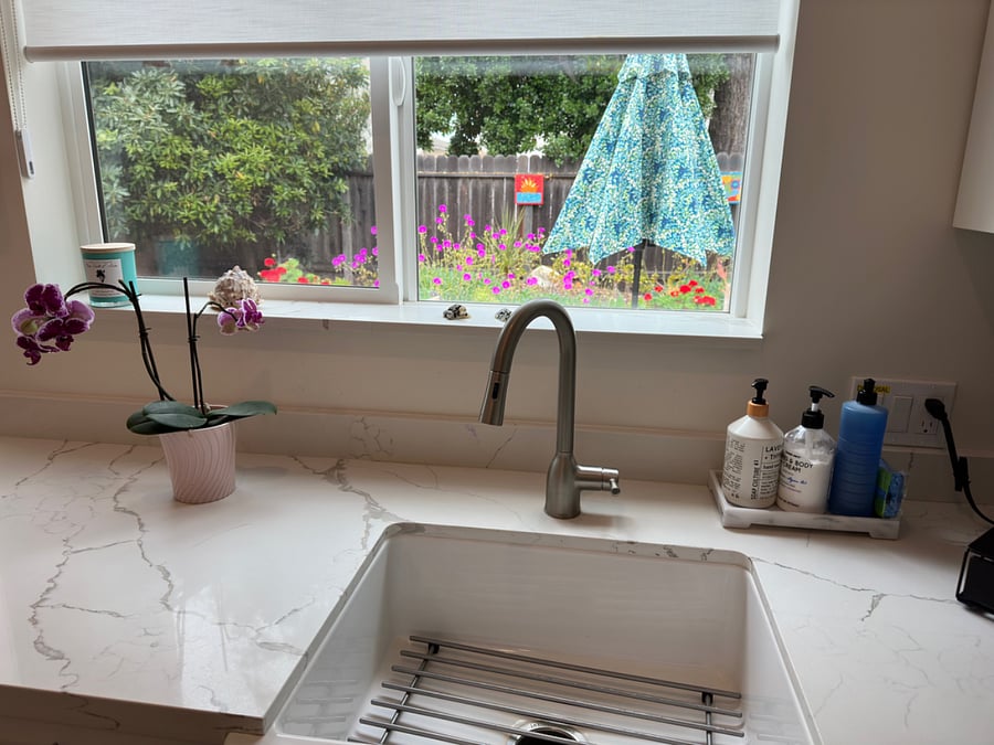 Lots of kitchen counter space - a chef's dream kitchen! 