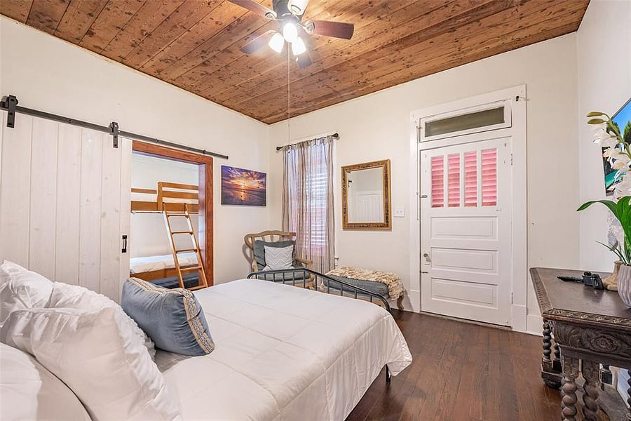 Furnished Finder property 715974_1 photo 6