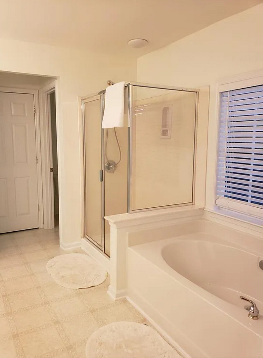 Furnished Finder property 715977_1 photo 23