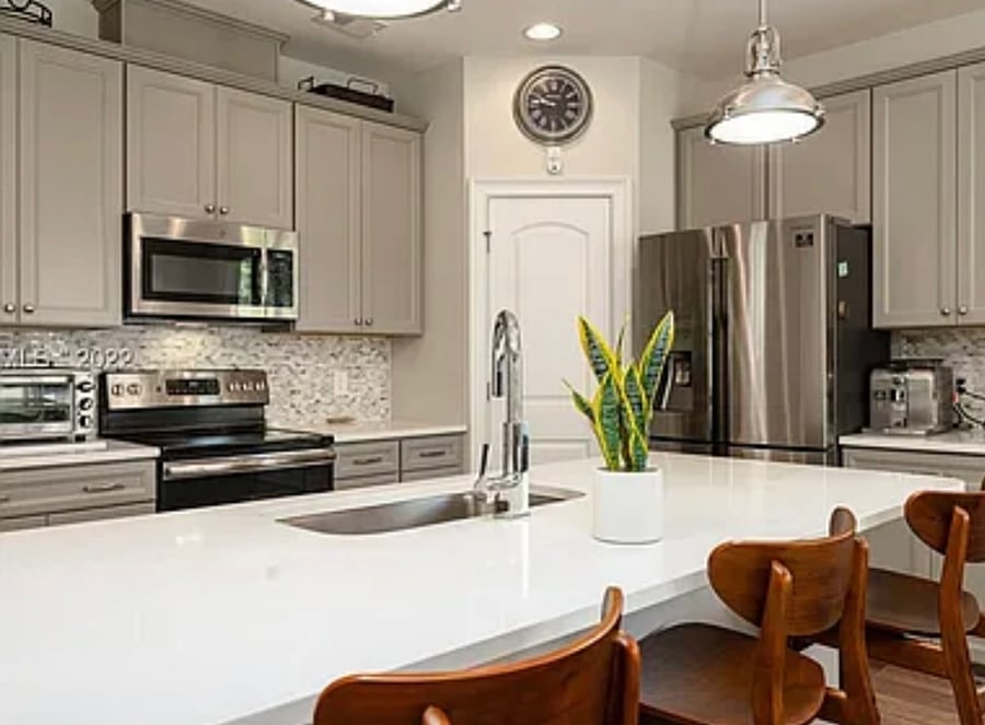 Furnished Finder property 715987_1 photo 4