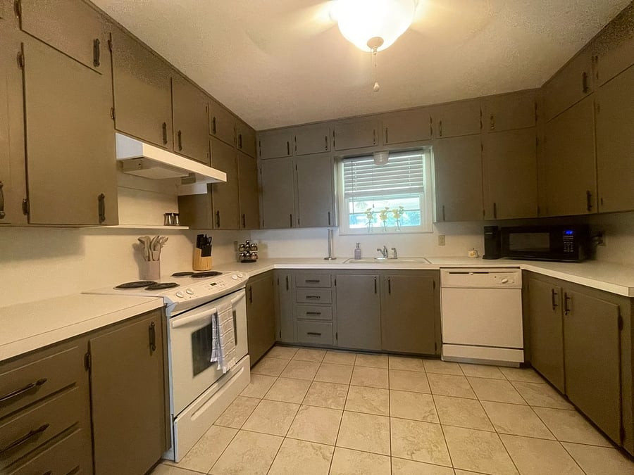 Furnished Finder property 716006_1 photo 7