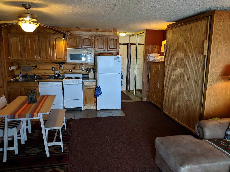 Furnished Finder property 716007_1 photo 3