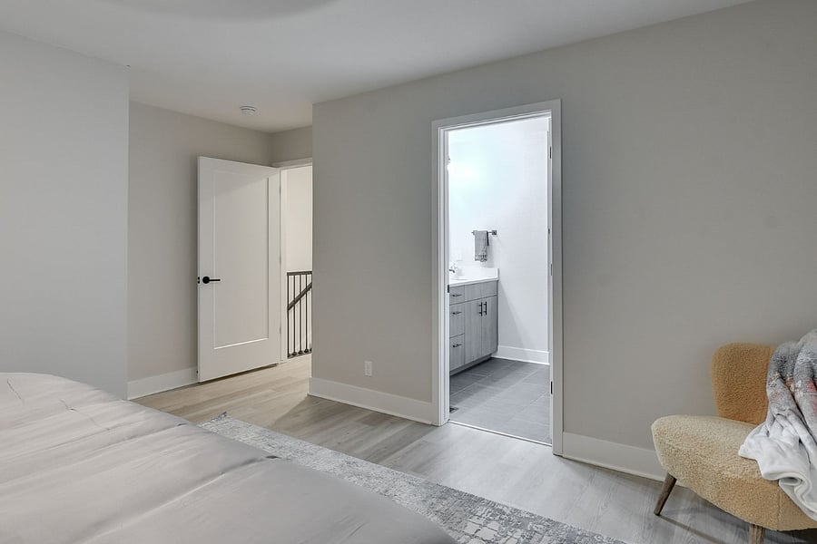 Furnished Finder property 716017_1 photo 14