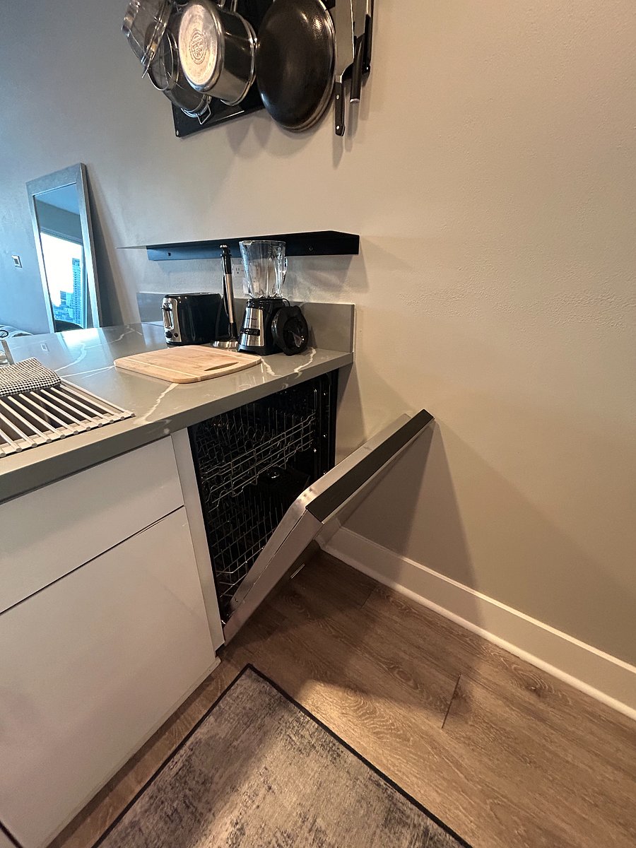 Furnished Finder property 716021_1 photo 27
