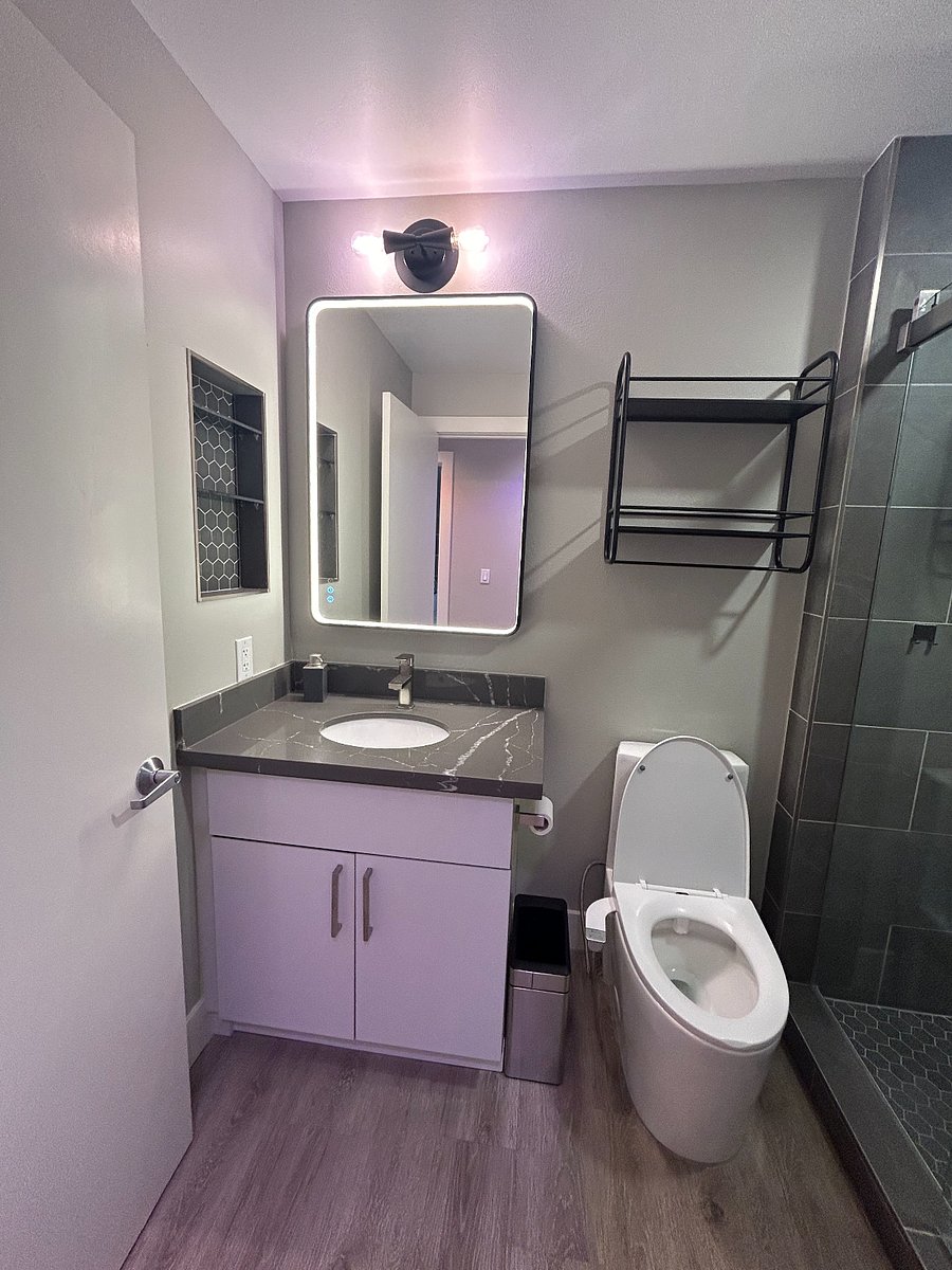 Furnished Finder property 716021_1 photo 41