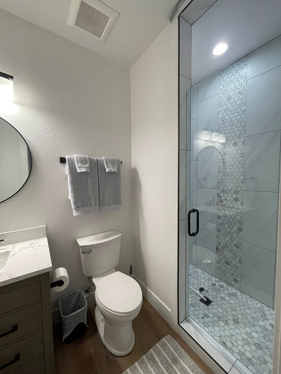 Primary Suite Private Bath