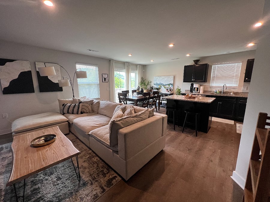Furnished Finder property 716074_1 photo 8