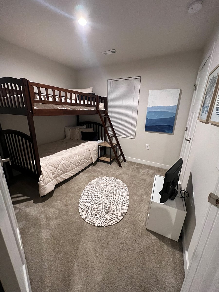 Guest bedroom 2 with bunks - can be converted to office or room with 1 larger bed upon request