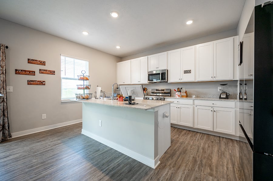 Furnished Finder property 716094_2 photo 9