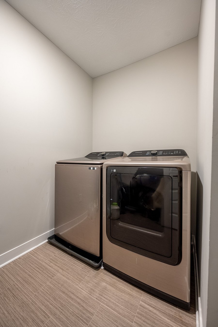 Furnished Finder property 716094_2 photo 15