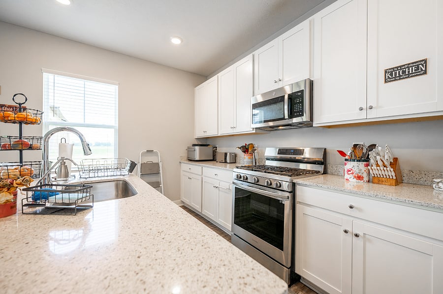 Furnished Finder property 716094_3 photo 11