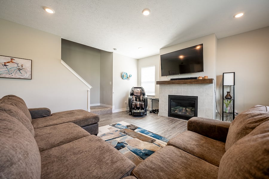 Furnished Finder property 716094_4 photo 8