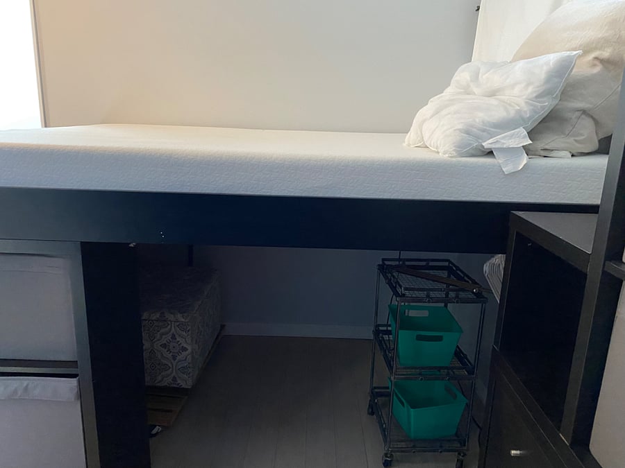 Storage under bed