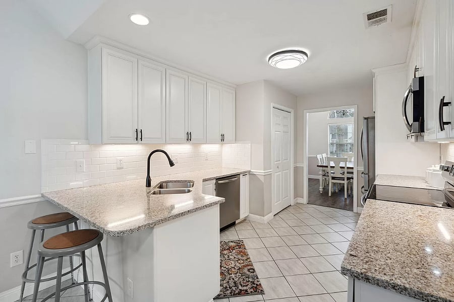 Furnished Finder property 716120_1 photo 15
