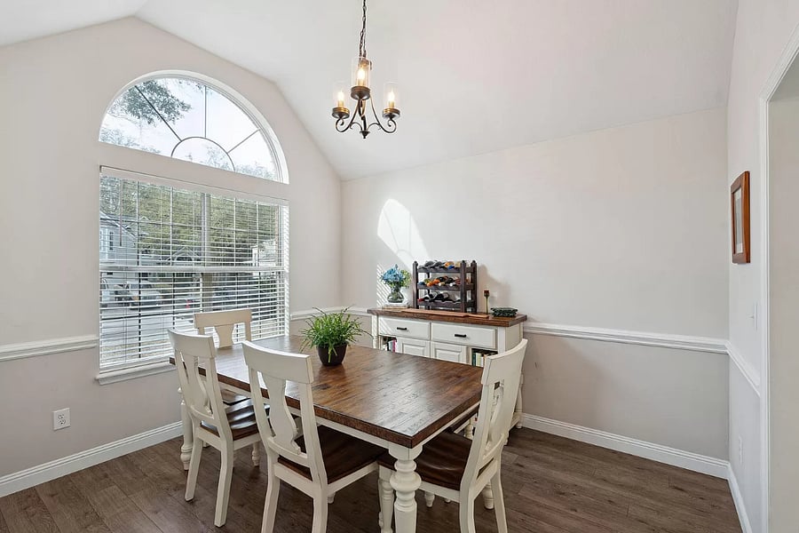 Furnished Finder property 716120_1 photo 20