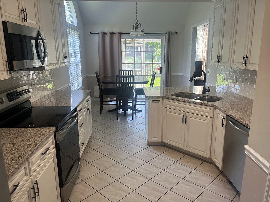 Furnished Finder property 716120_1 photo 17