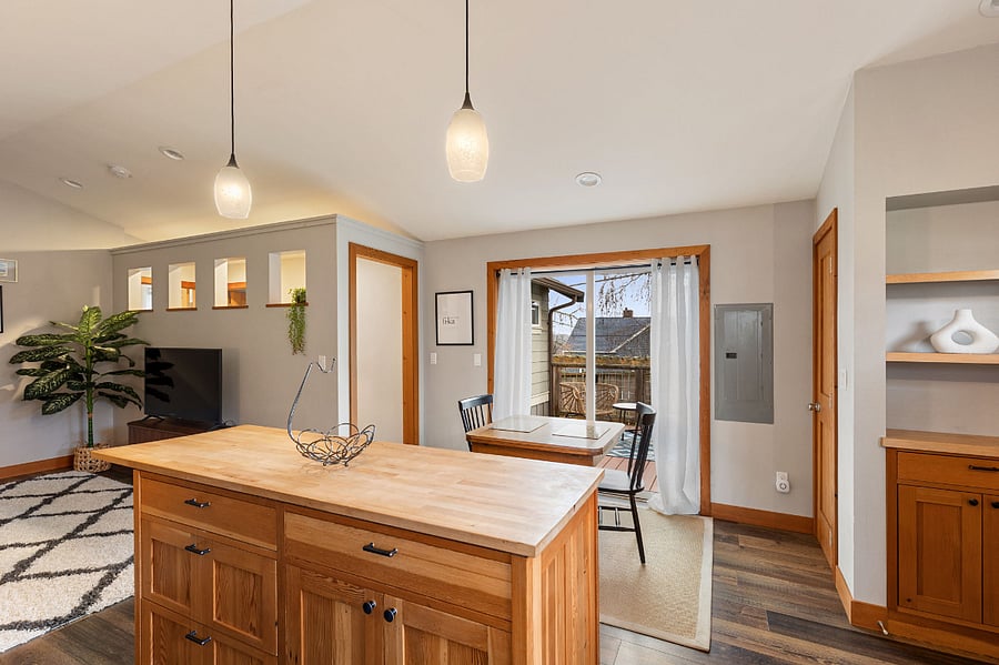 Furnished Finder property 716196_1 photo 6