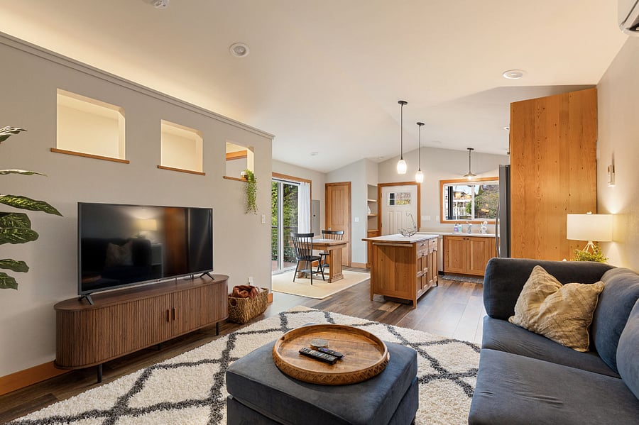 Furnished Finder property 716196_1 photo 8