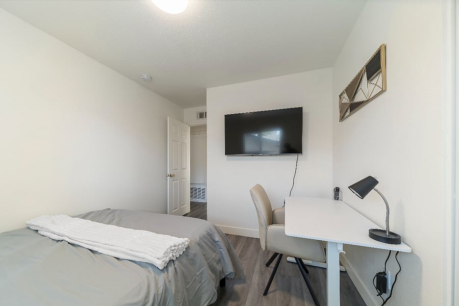 Furnished Finder property 716207_1 photo 21