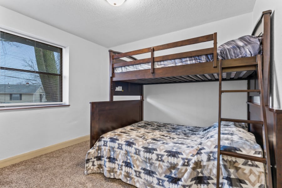 Furnished Finder property 716260_1 photo 9