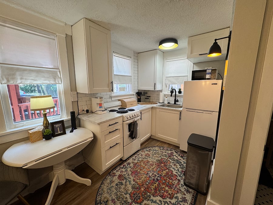 Furnished Finder property 716266_1 photo 3