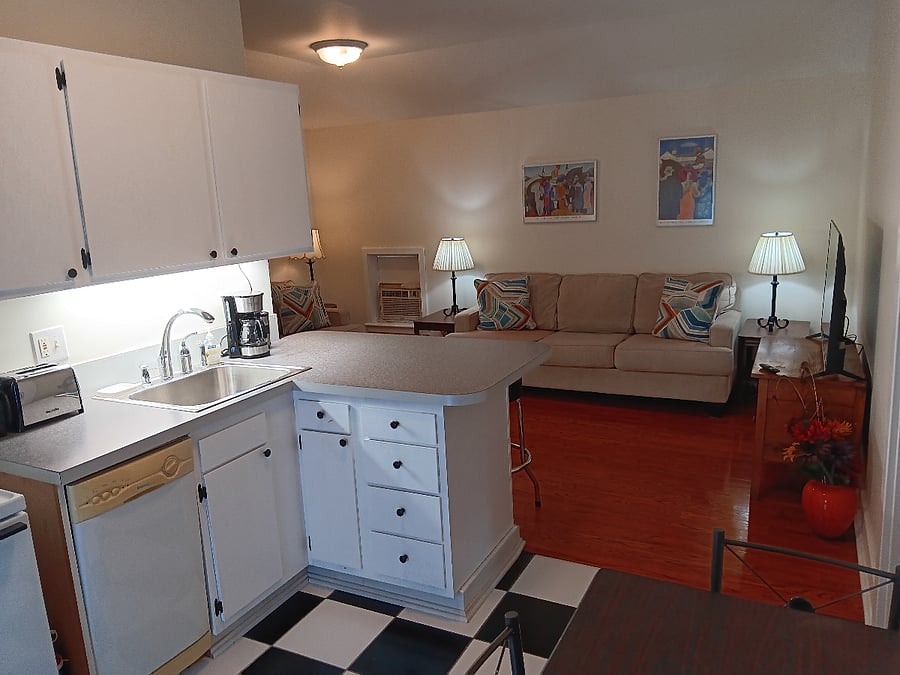 Furnished Finder property 716270_1 photo 11