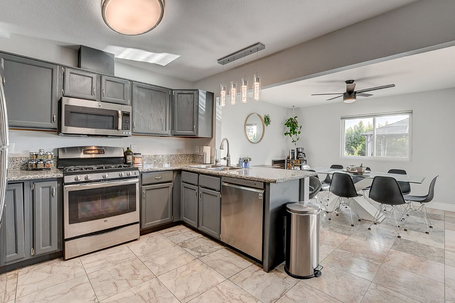 Furnished Finder property 716314_1 photo 18