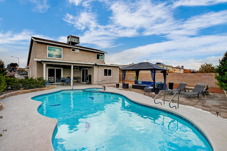 Furnished Finder property 716314_1 photo 35