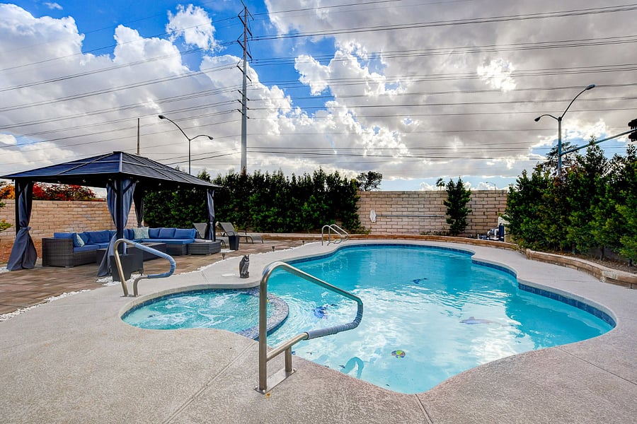 Furnished Finder property 716314_1 photo 39