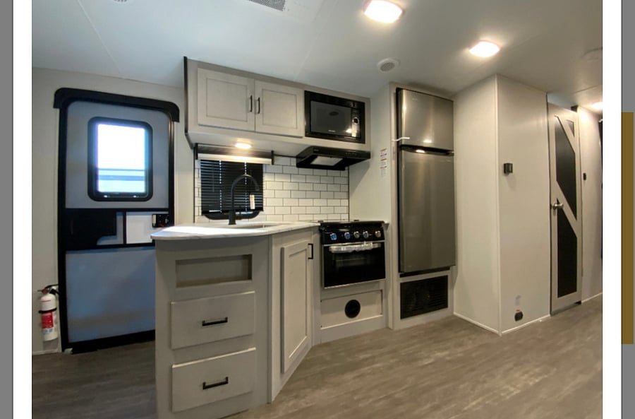 Furnished Finder property 716326_1 photo 6